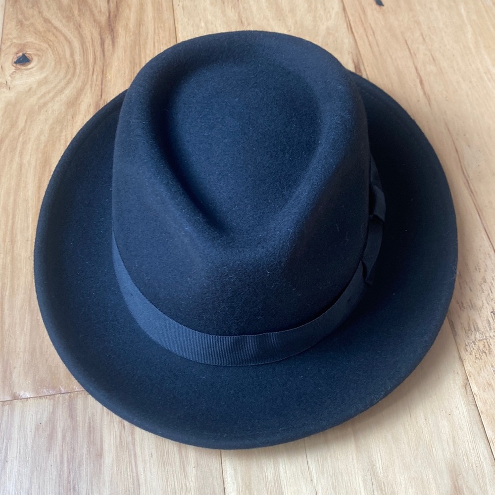 Black Hat paid $75